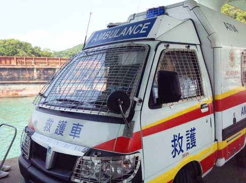 lamma-ambulance-2_1.jpg